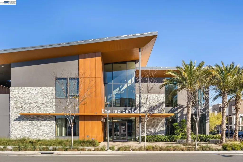 6017 Basaltina Place Dublin CA 94568