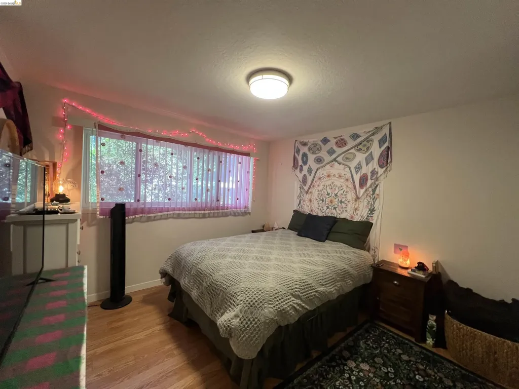2636 Warring Street Berkeley CA 94704