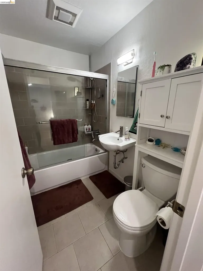 2636 Warring Street Berkeley CA 94704