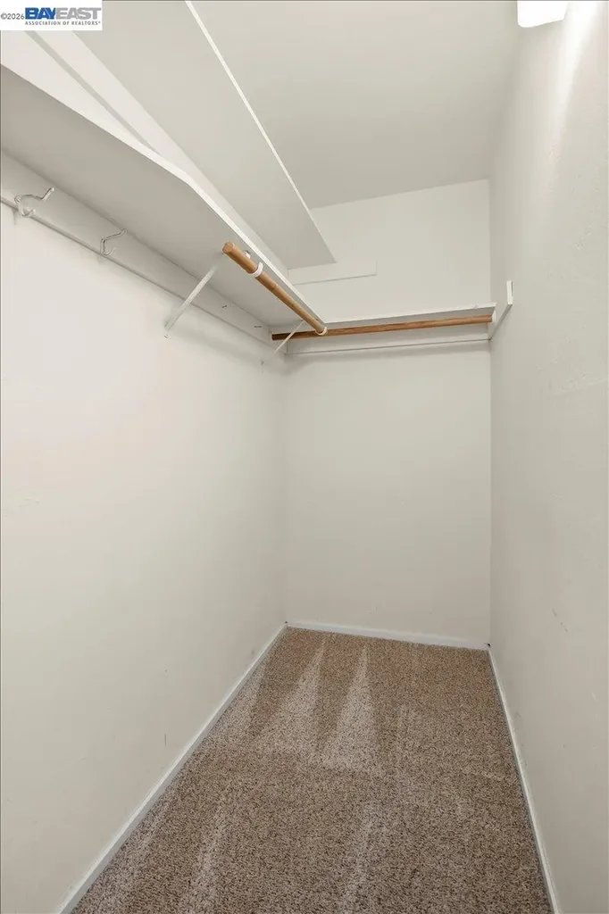 2133 Santa Clara Avenue Alameda CA 94501