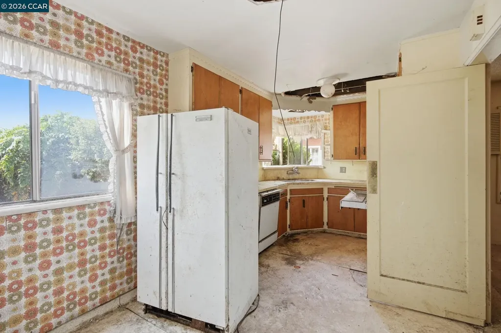 72 Murdock Street Richmond CA 94804