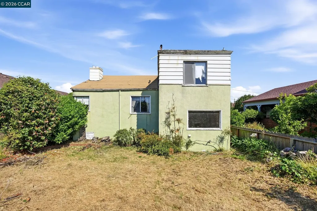 72 Murdock Street Richmond CA 94804