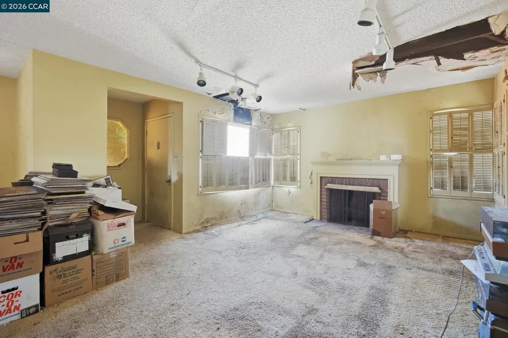 72 Murdock Street Richmond CA 94804