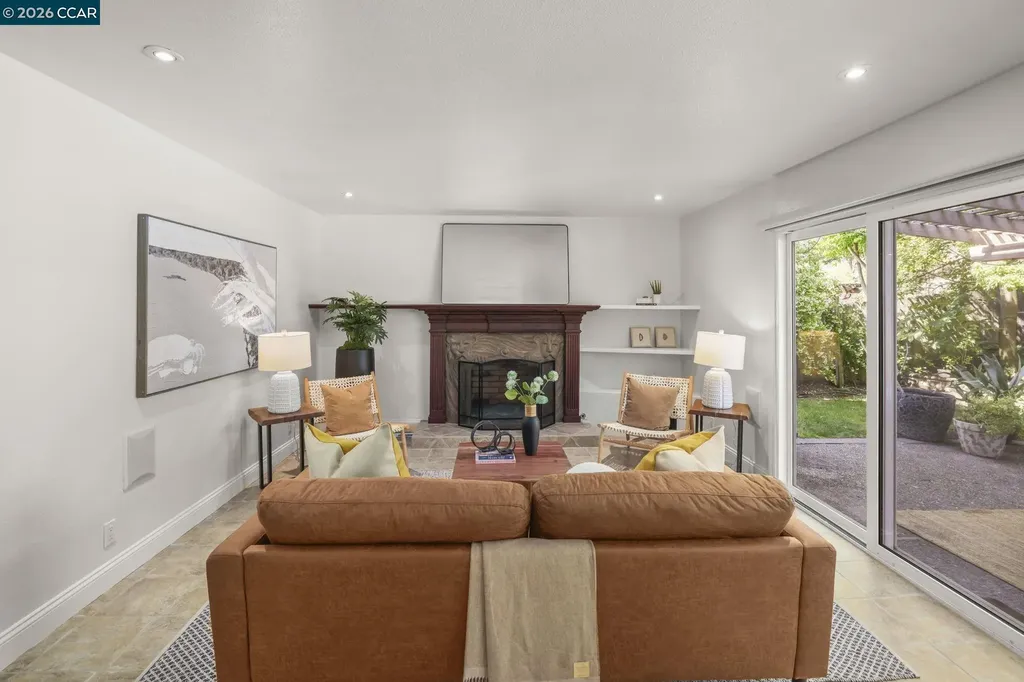 1490 Whitecliff Way Walnut Creek CA 94596