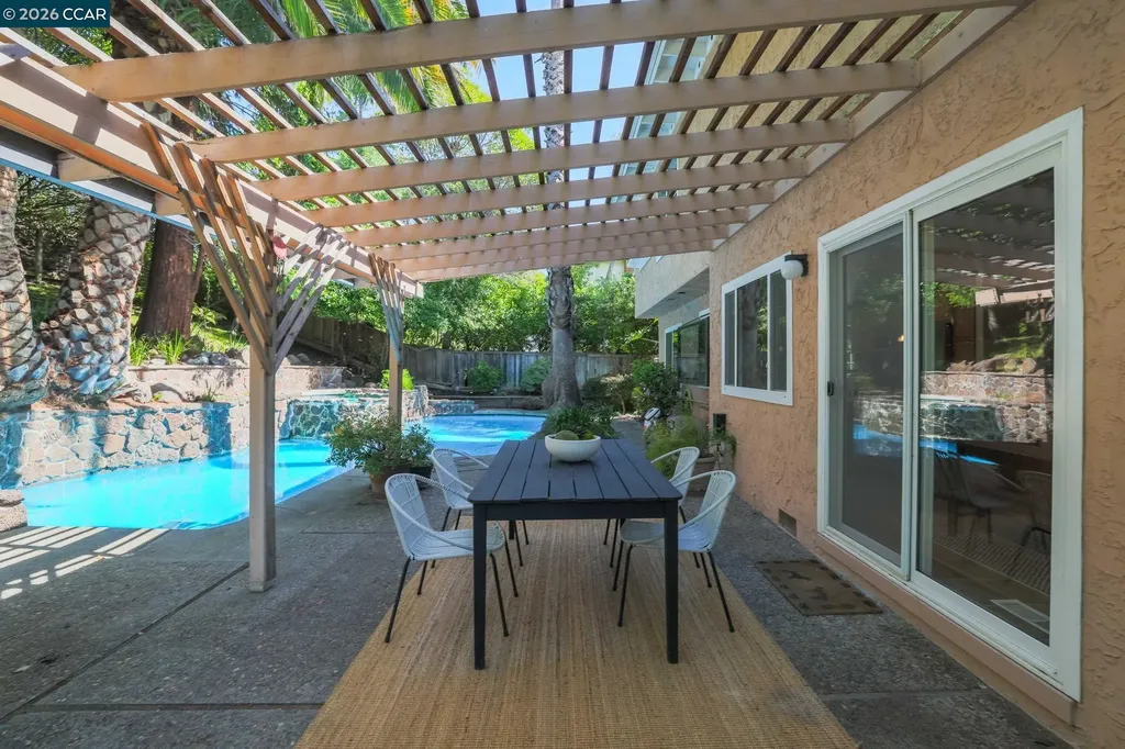1490 Whitecliff Way Walnut Creek CA 94596