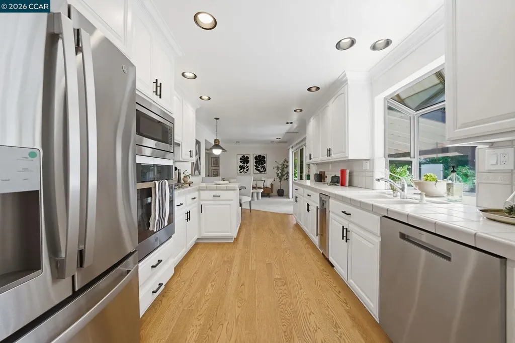 417 Persimmon Road Walnut Creek CA 94598