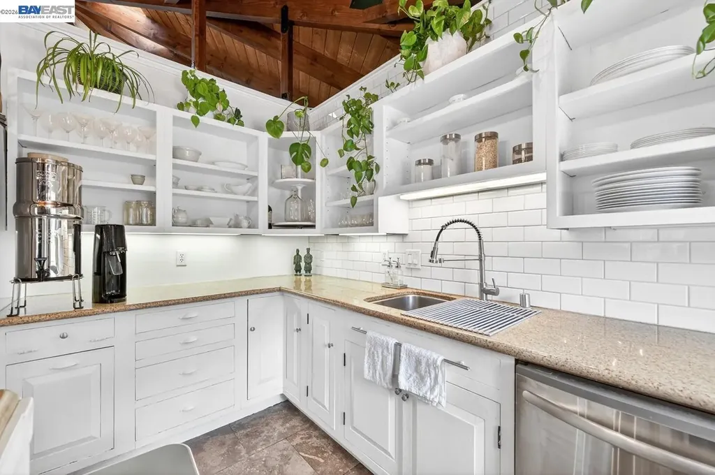 35655 Palomares Road Castro Valley CA 94552