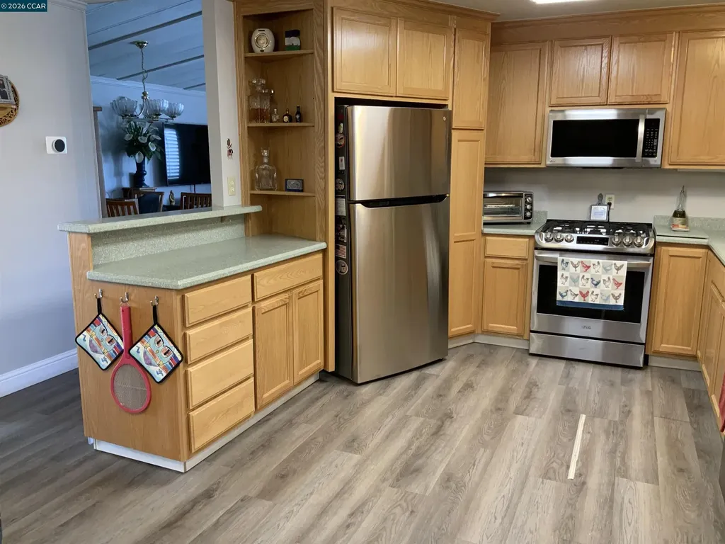238 Aloha Pittsburg CA 94565