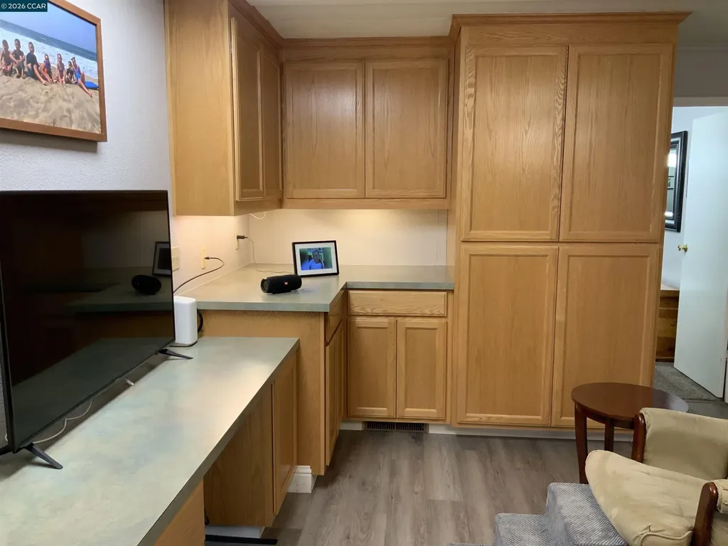 238 Aloha Pittsburg CA 94565