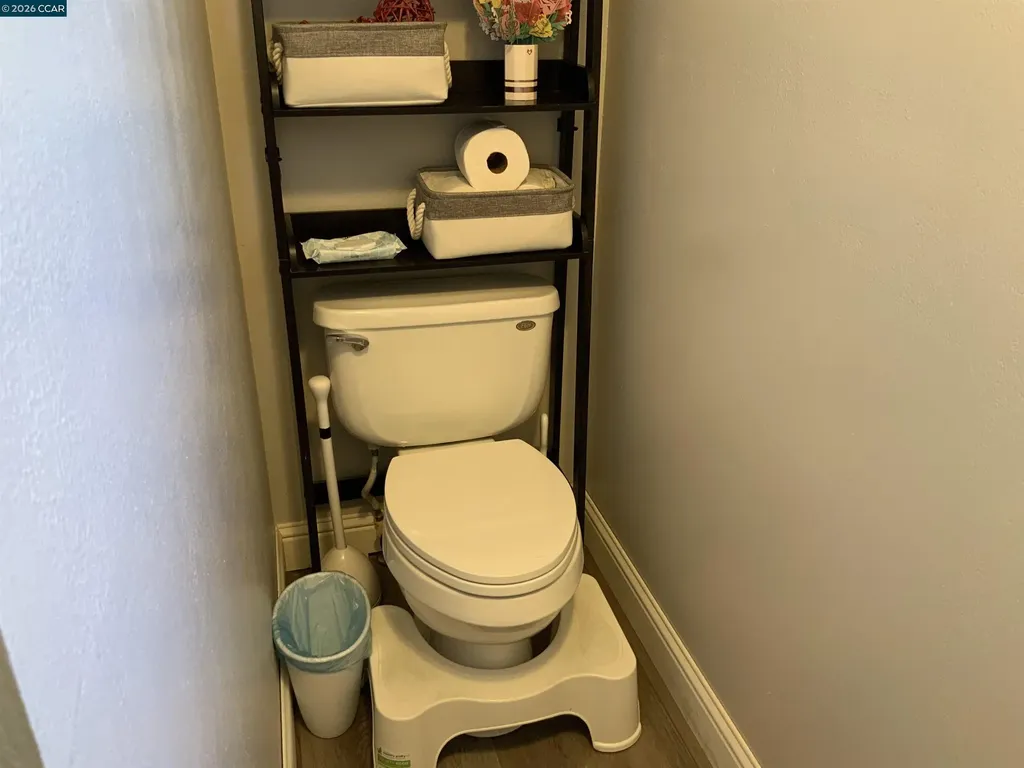 238 Aloha Pittsburg CA 94565