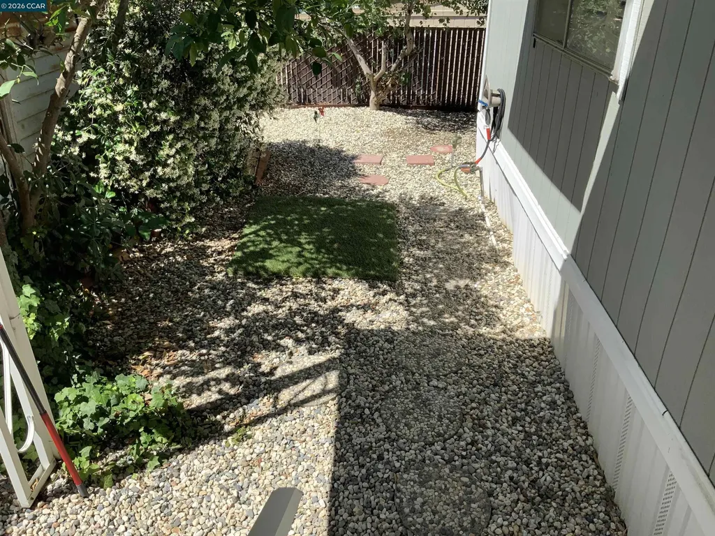 238 Aloha Pittsburg CA 94565