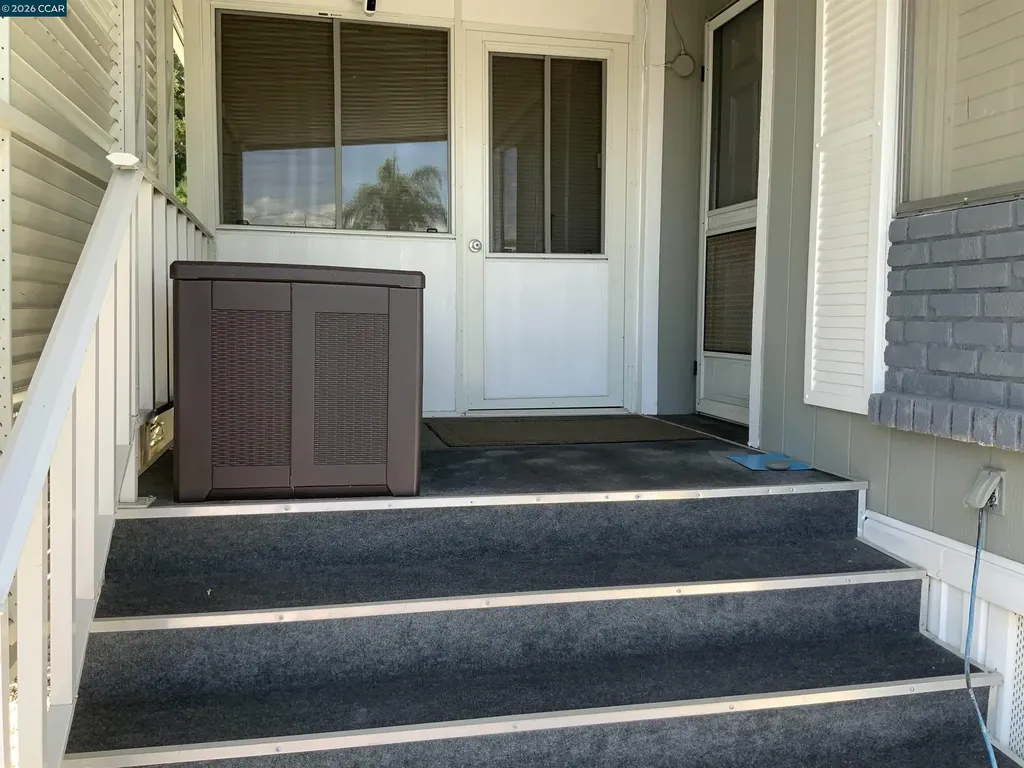 238 Aloha Pittsburg CA 94565