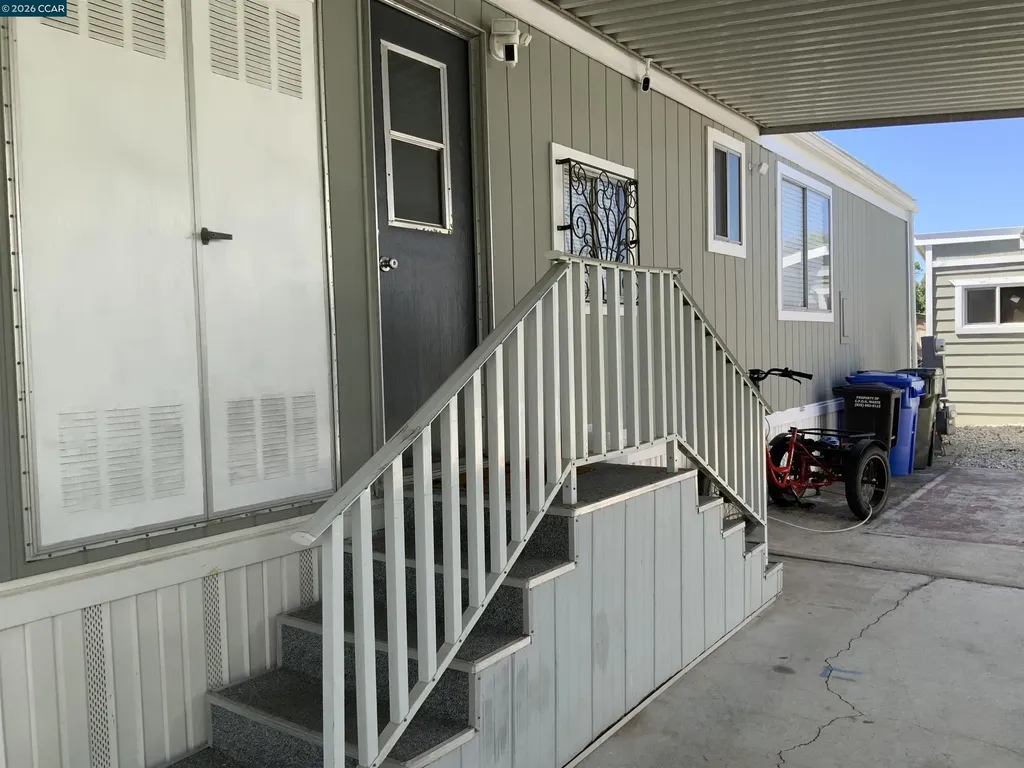 238 Aloha Pittsburg CA 94565