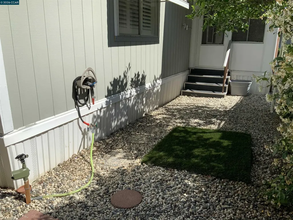 238 Aloha Pittsburg CA 94565