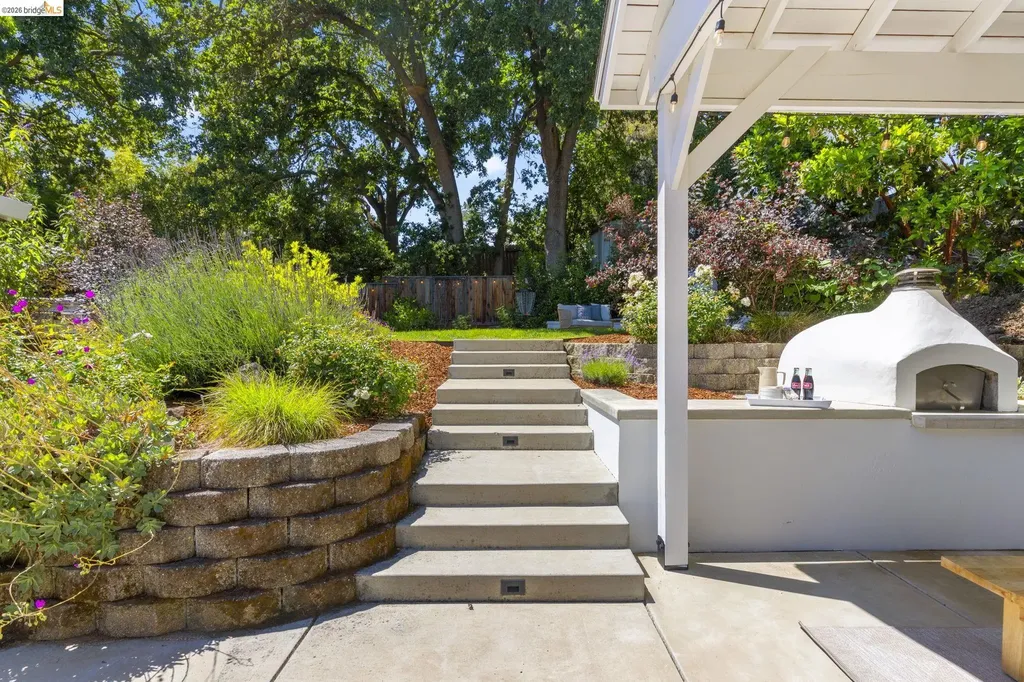 447 Cumberland Drive Pleasant Hill CA 94523