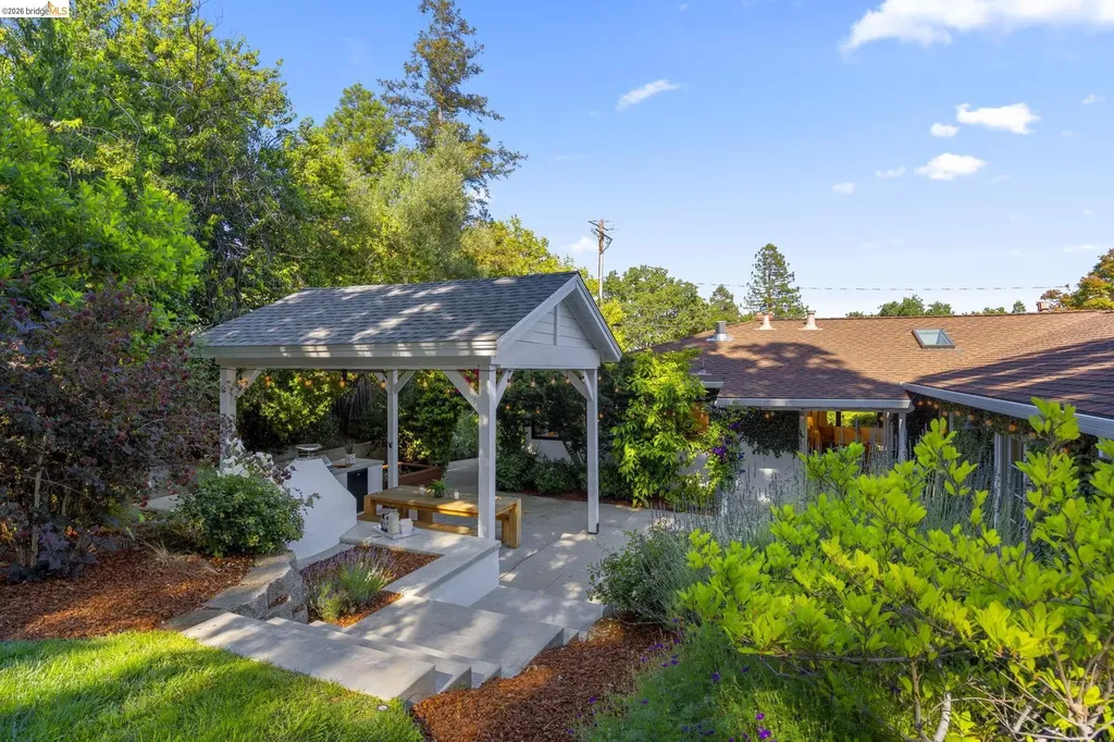 447 Cumberland Drive Pleasant Hill CA 94523