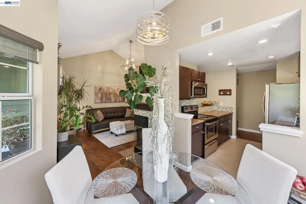7560 Canyon Meadow Circle Pleasanton CA 94588