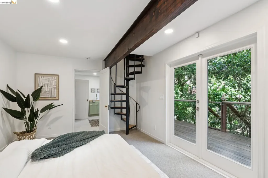 451 Taurus Avenue Oakland CA 94611