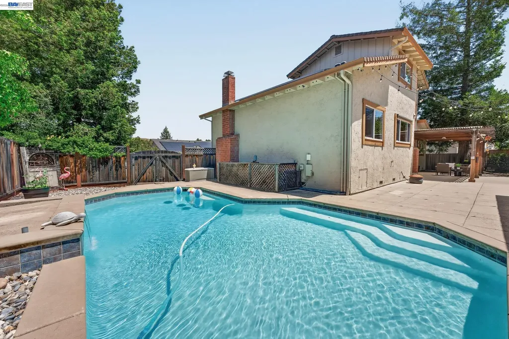9693 Thunderbird Drive San Ramon CA 94583
