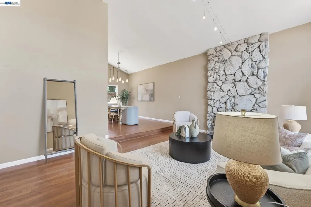9693 Thunderbird Drive San Ramon CA 94583