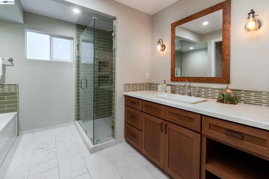3488 Brookdale Boulevard Castro Valley CA 94546