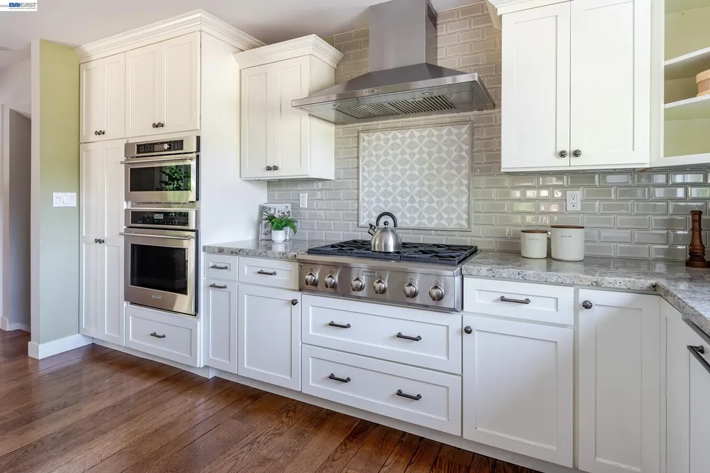 3488 Brookdale Boulevard Castro Valley CA 94546