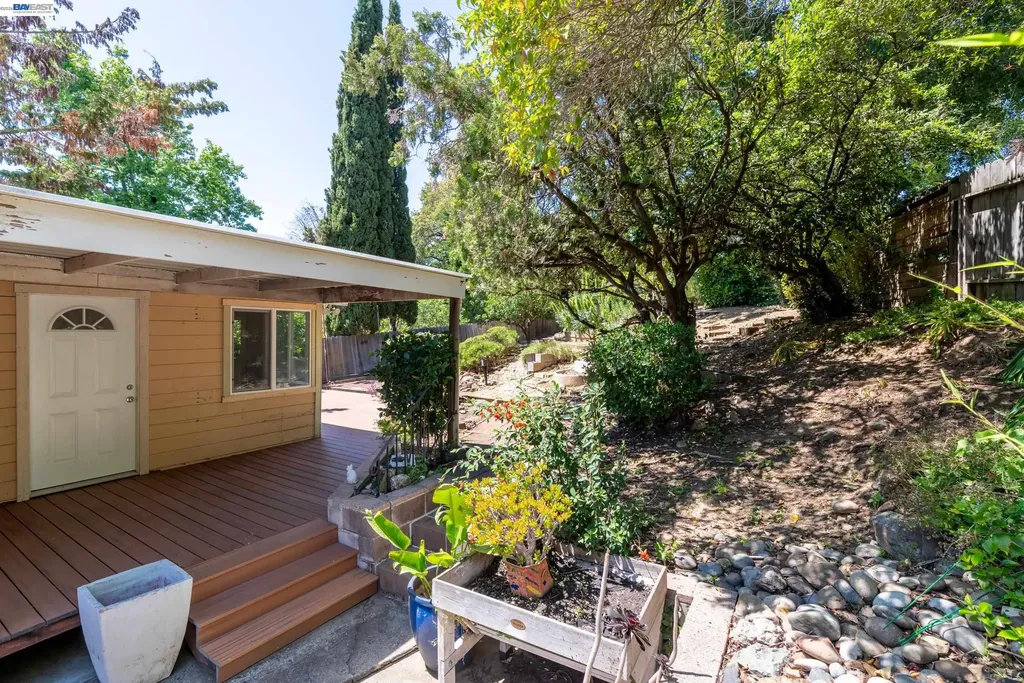3488 Brookdale Boulevard Castro Valley CA 94546