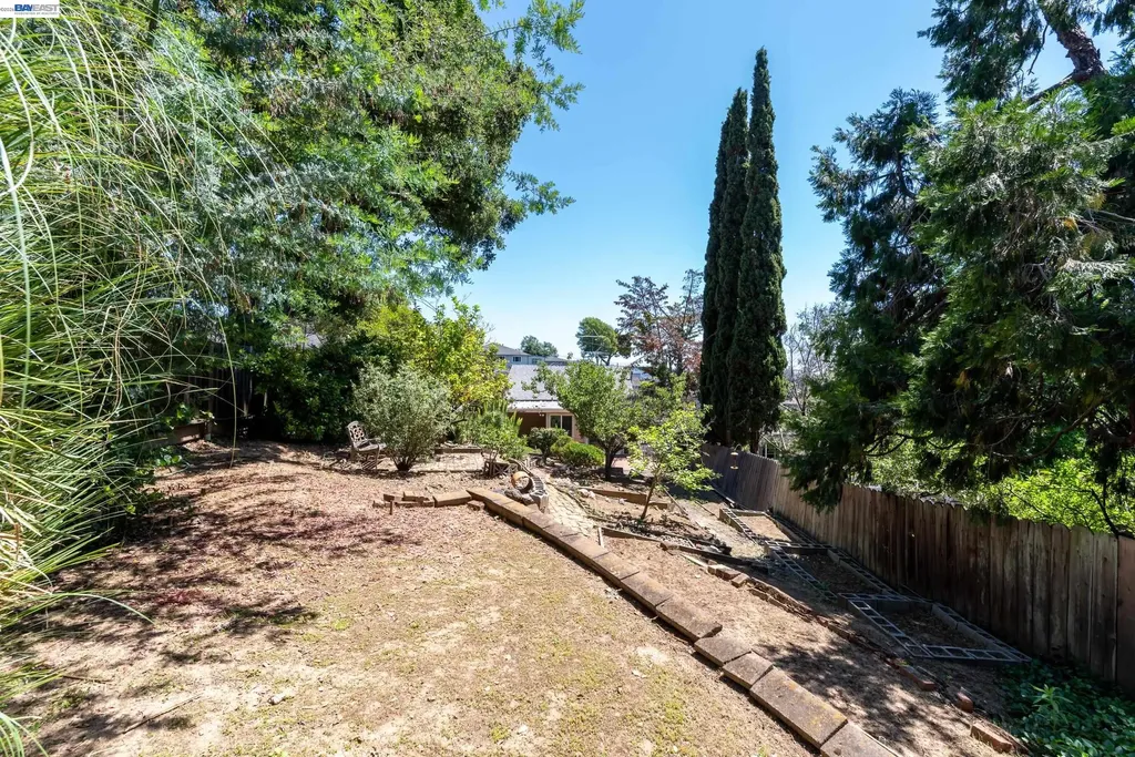3488 Brookdale Boulevard Castro Valley CA 94546