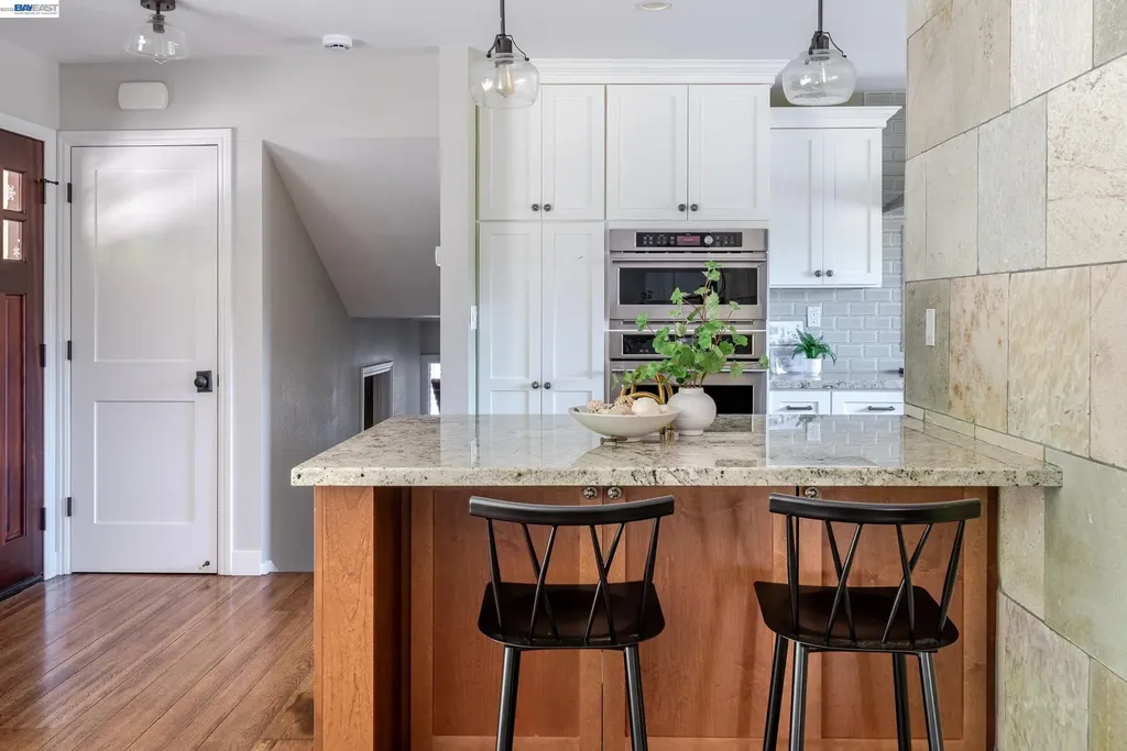3488 Brookdale Boulevard Castro Valley CA 94546