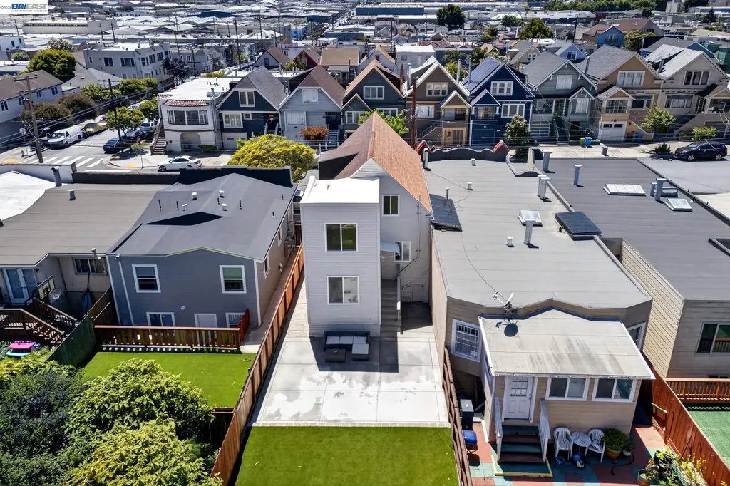 1414 Shafter Avenue San Francisco CA 94124