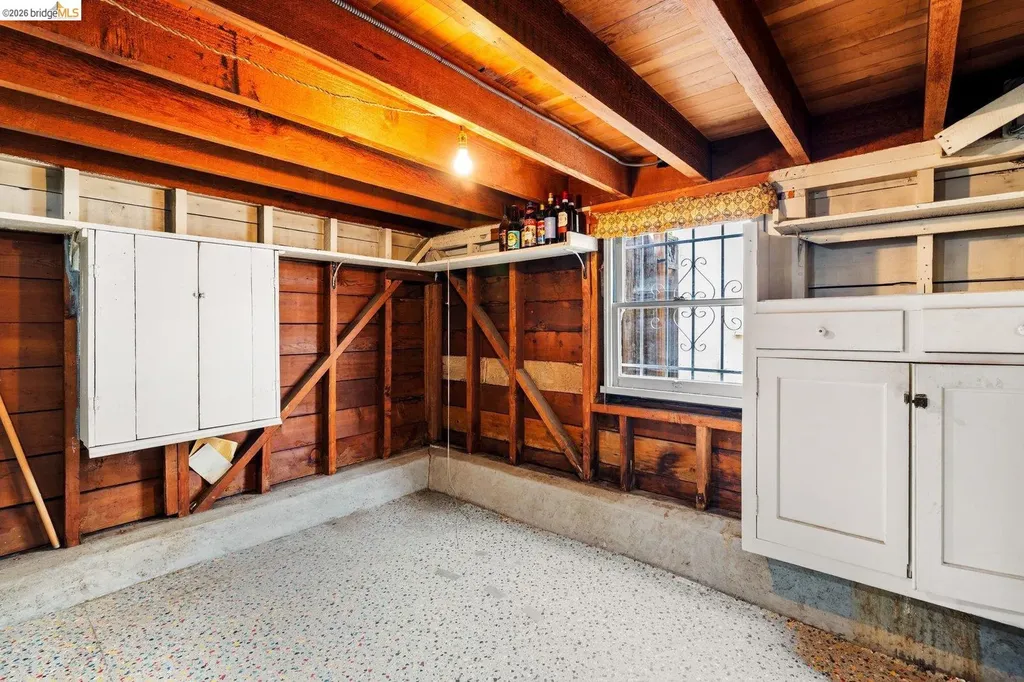 546 North Street Oakland CA 94609