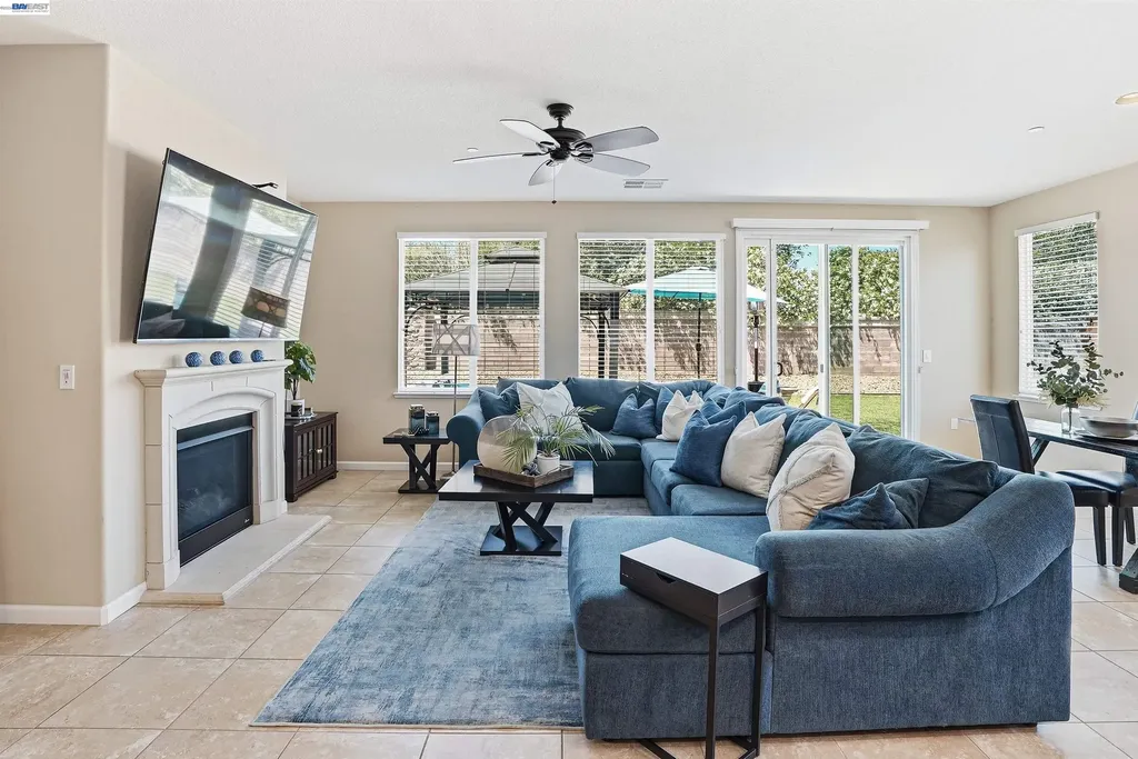 840 Rainbow Court Discovery Bay CA 94505