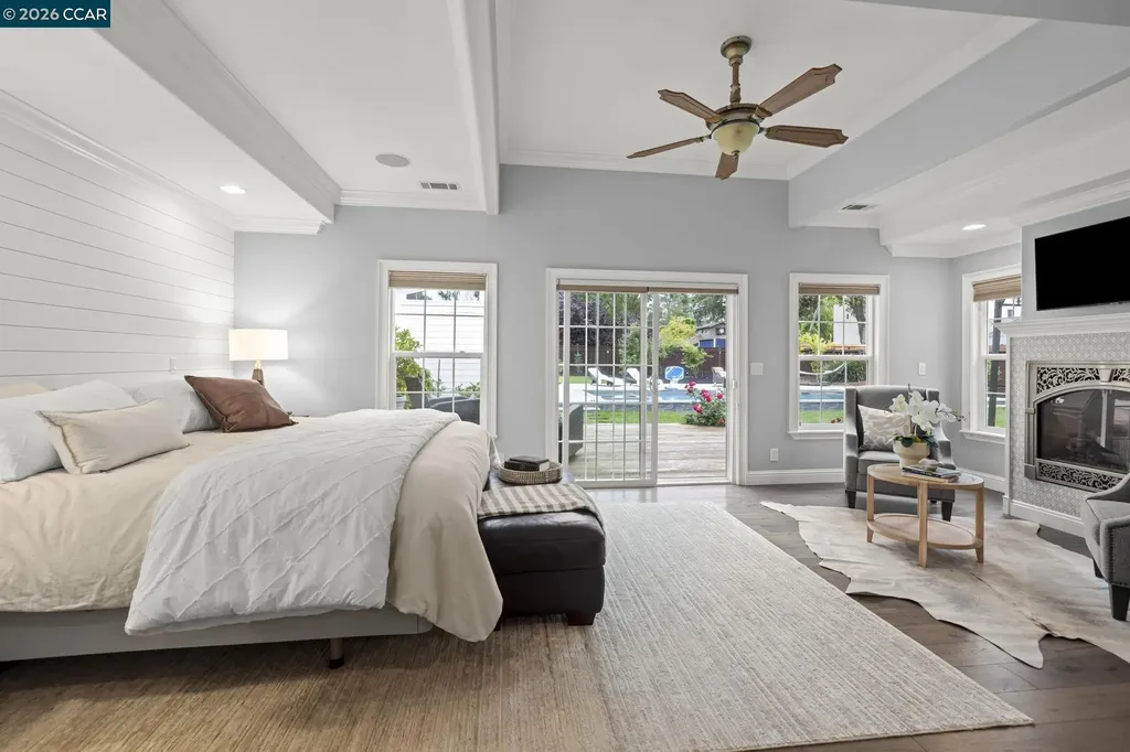 2064 Celeste Avenue Walnut Creek CA 94596