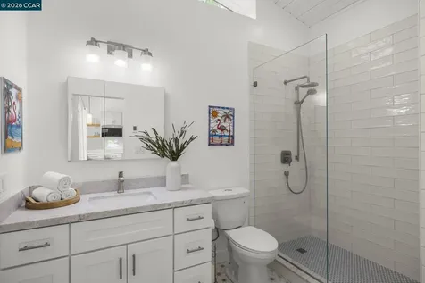2064 Celeste Avenue Walnut Creek CA 94596