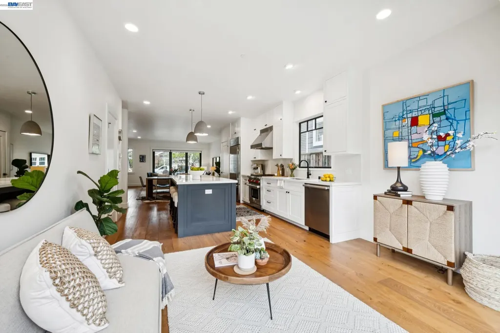 82 Montell Street Oakland CA 94611