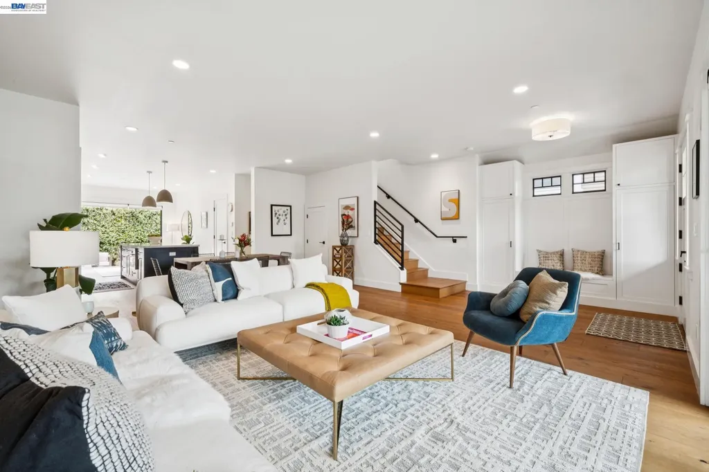 82 Montell Street Oakland CA 94611