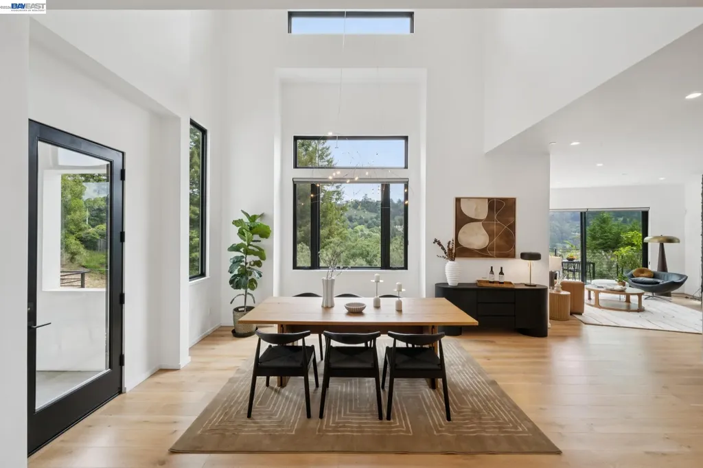 6874 Buckingham Boulevard Berkeley CA 94705