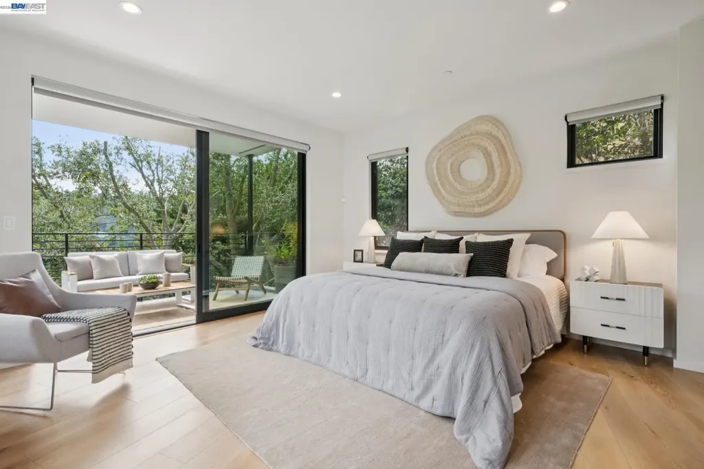 6874 Buckingham Boulevard Berkeley CA 94705