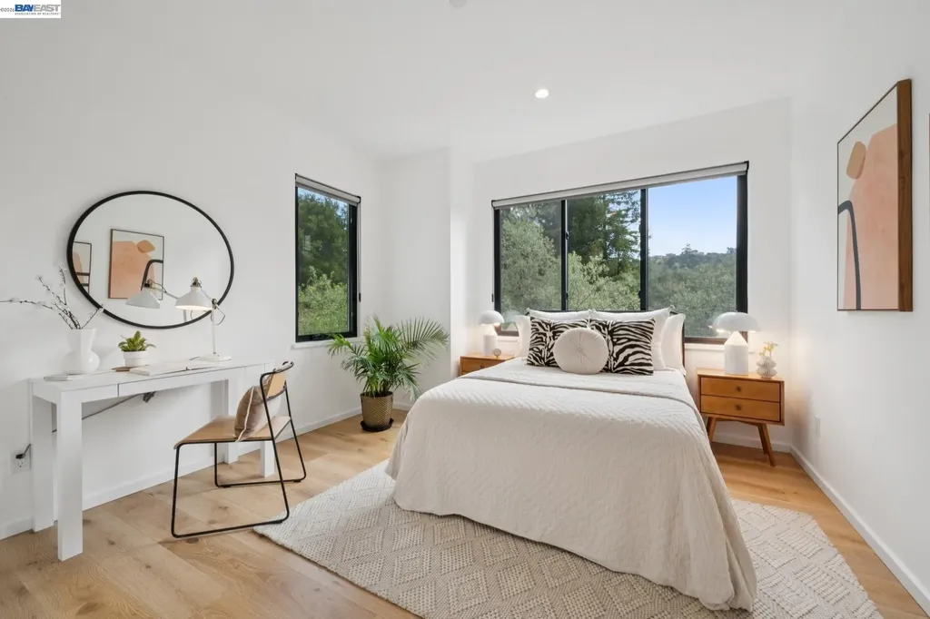 6874 Buckingham Boulevard Berkeley CA 94705
