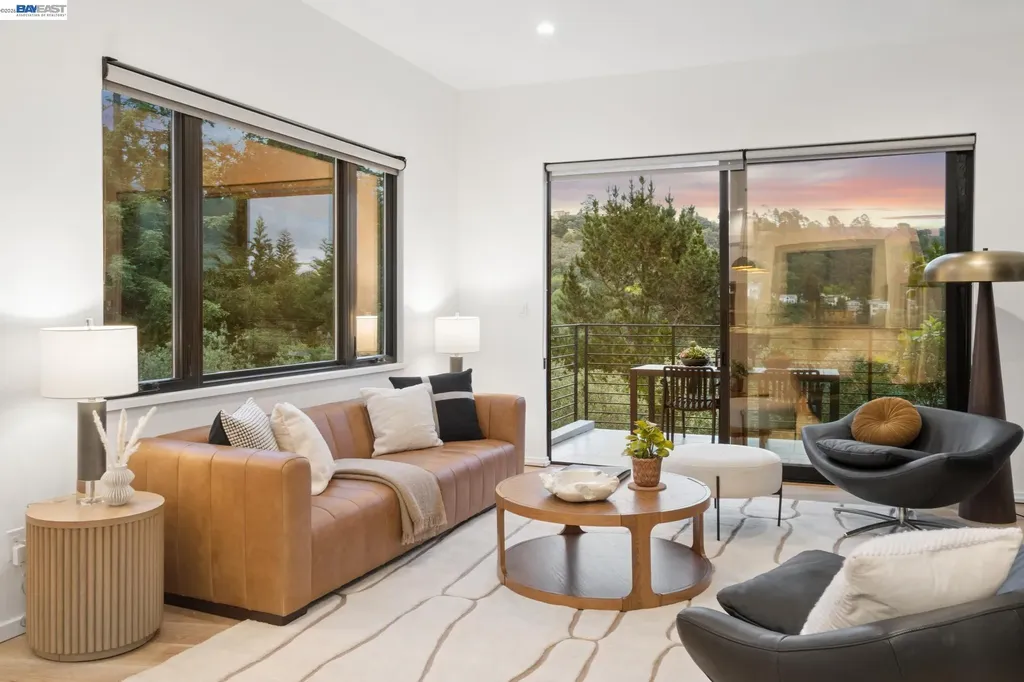 6874 Buckingham Boulevard Berkeley CA 94705