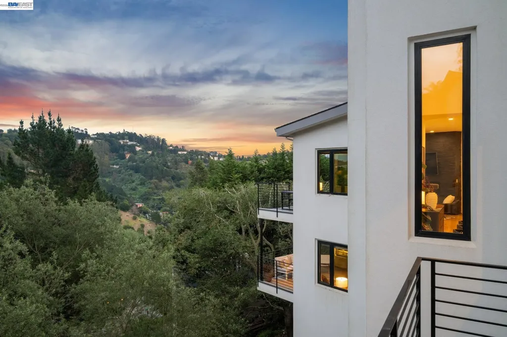 6874 Buckingham Boulevard Berkeley CA 94705