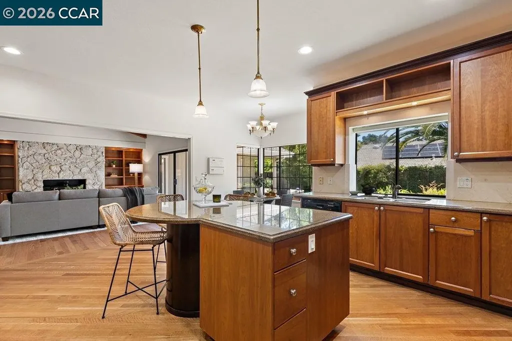 306 Maverick Court Lafayette CA 94549