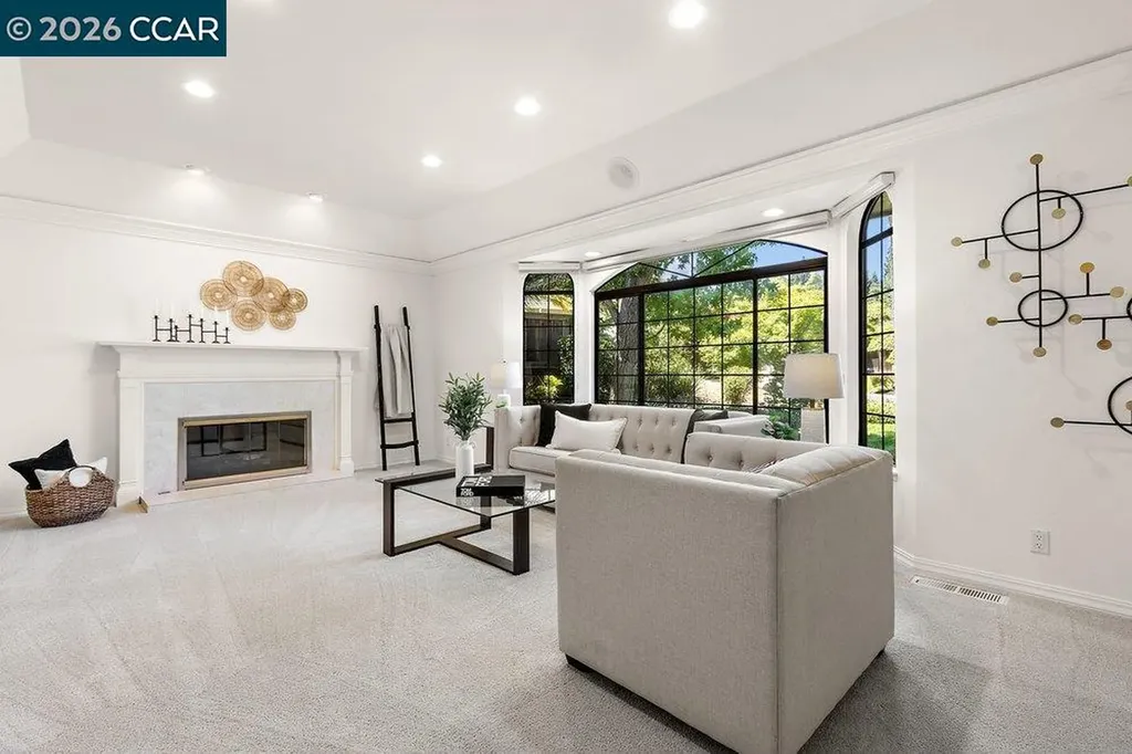 306 Maverick Court Lafayette CA 94549