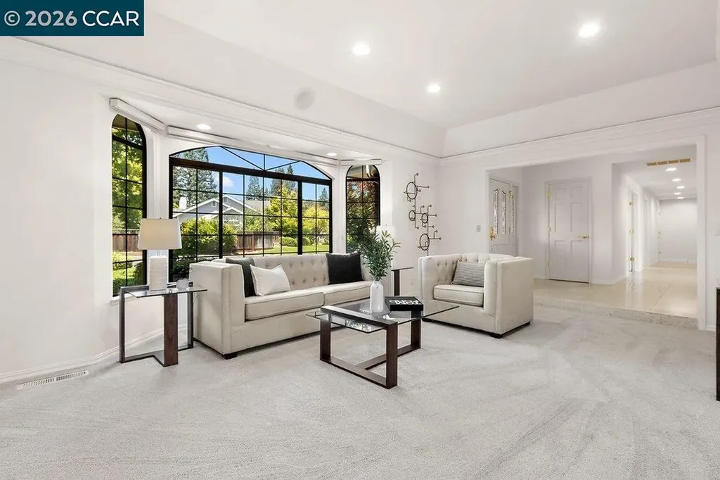 306 Maverick Court Lafayette CA 94549