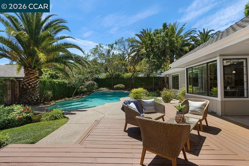 306 Maverick Court Lafayette CA 94549