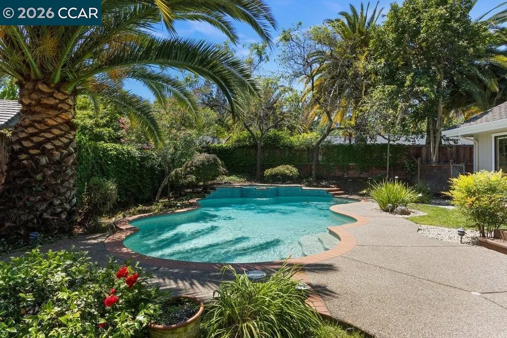 306 Maverick Court Lafayette CA 94549