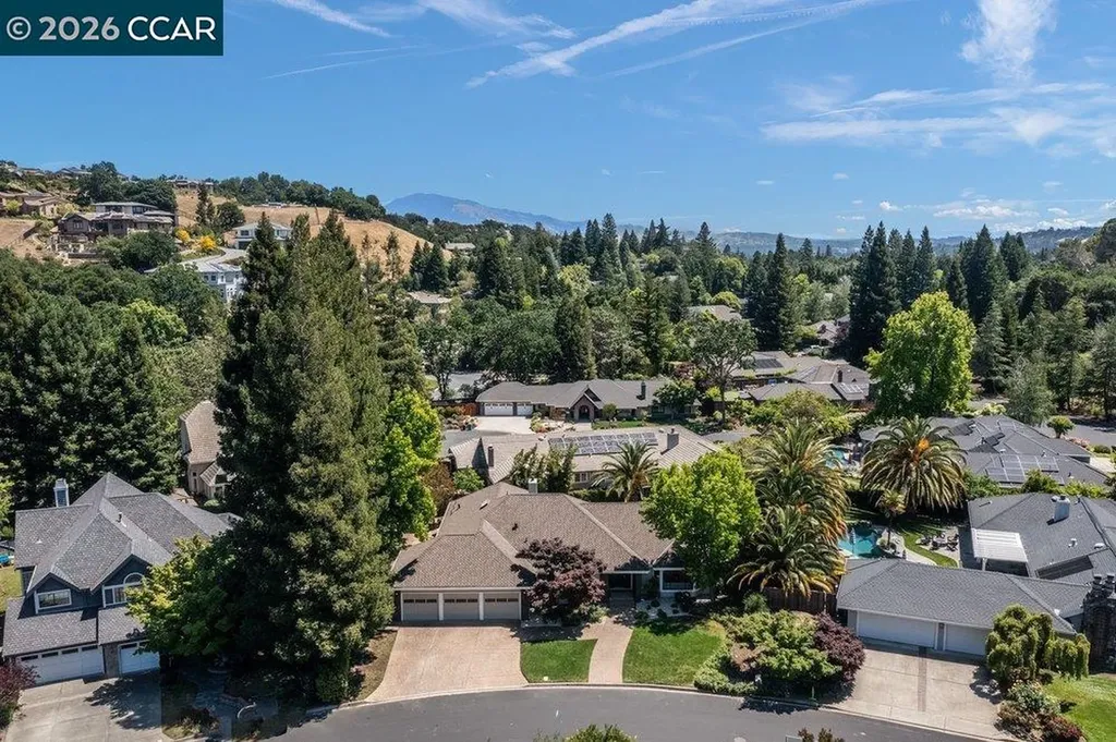 306 Maverick Court Lafayette CA 94549