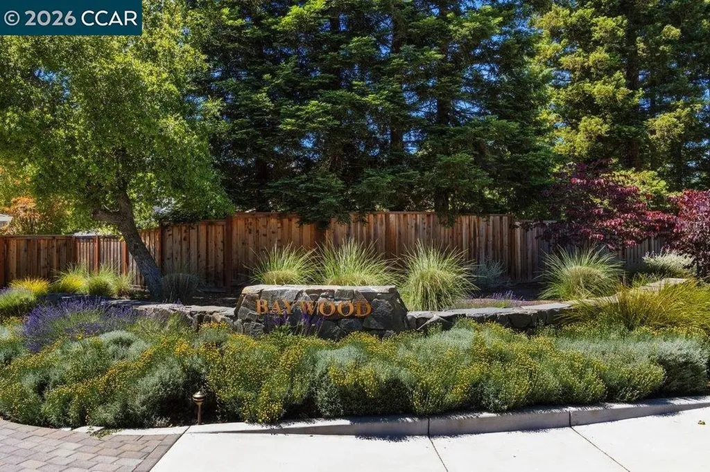 306 Maverick Court Lafayette CA 94549