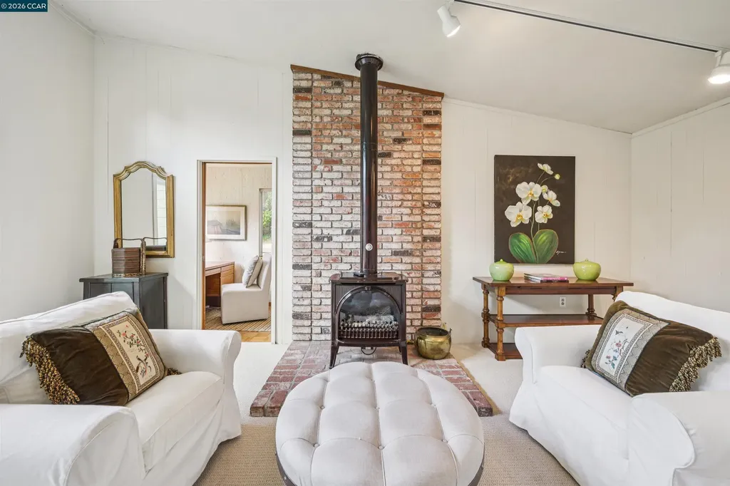 3814 Happy Valley Road Lafayette CA 94549