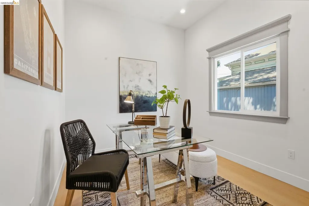 1712 Schiller Street Alameda CA 94501